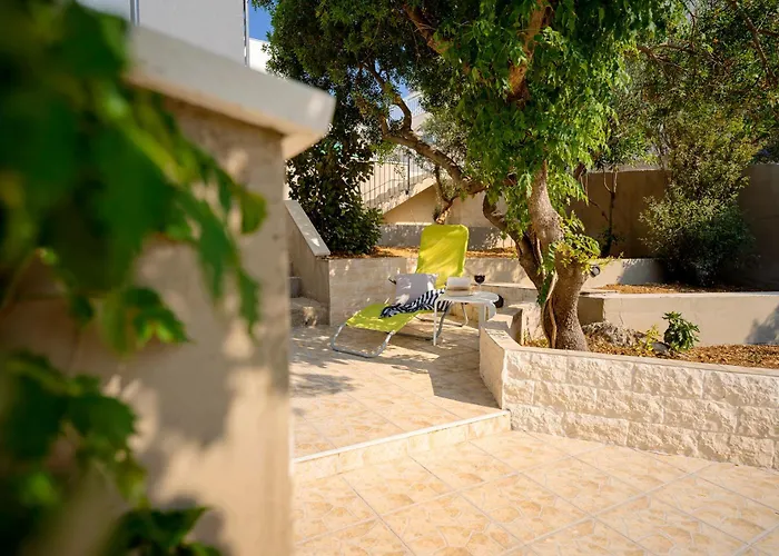 Big Sunny Terrace Hvar *