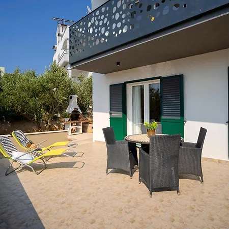 Big Sunny Terrace Hvar *