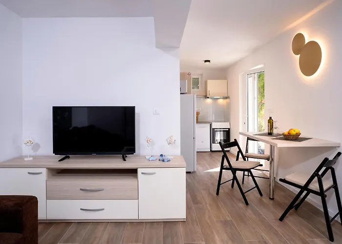 Big Sunny Terrace Hvar Apartment Hvar Town